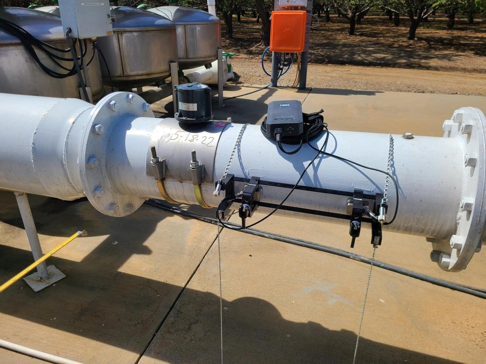 Flow meter verification service on a large pipe