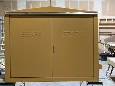An Apollo 2 large size enclosure with double doors